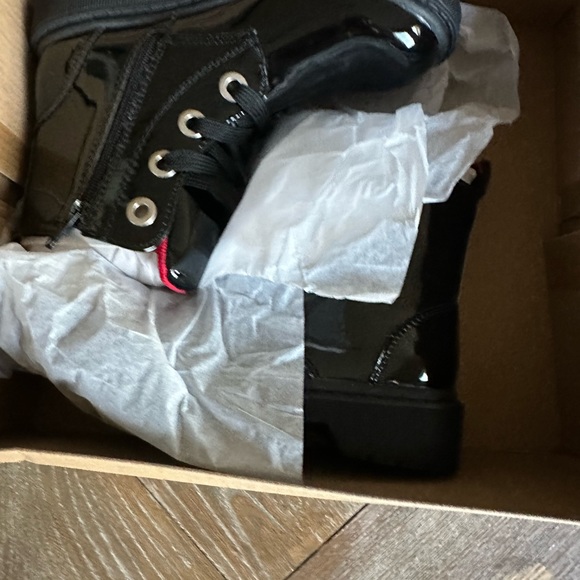 Sprox booties for toddlers. - Picture 9 of 9